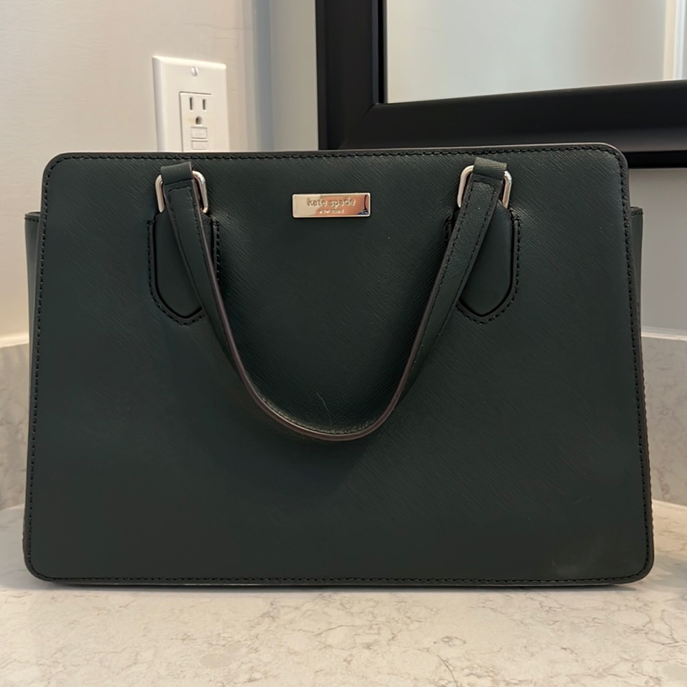 Kate spade satchel excellent condition